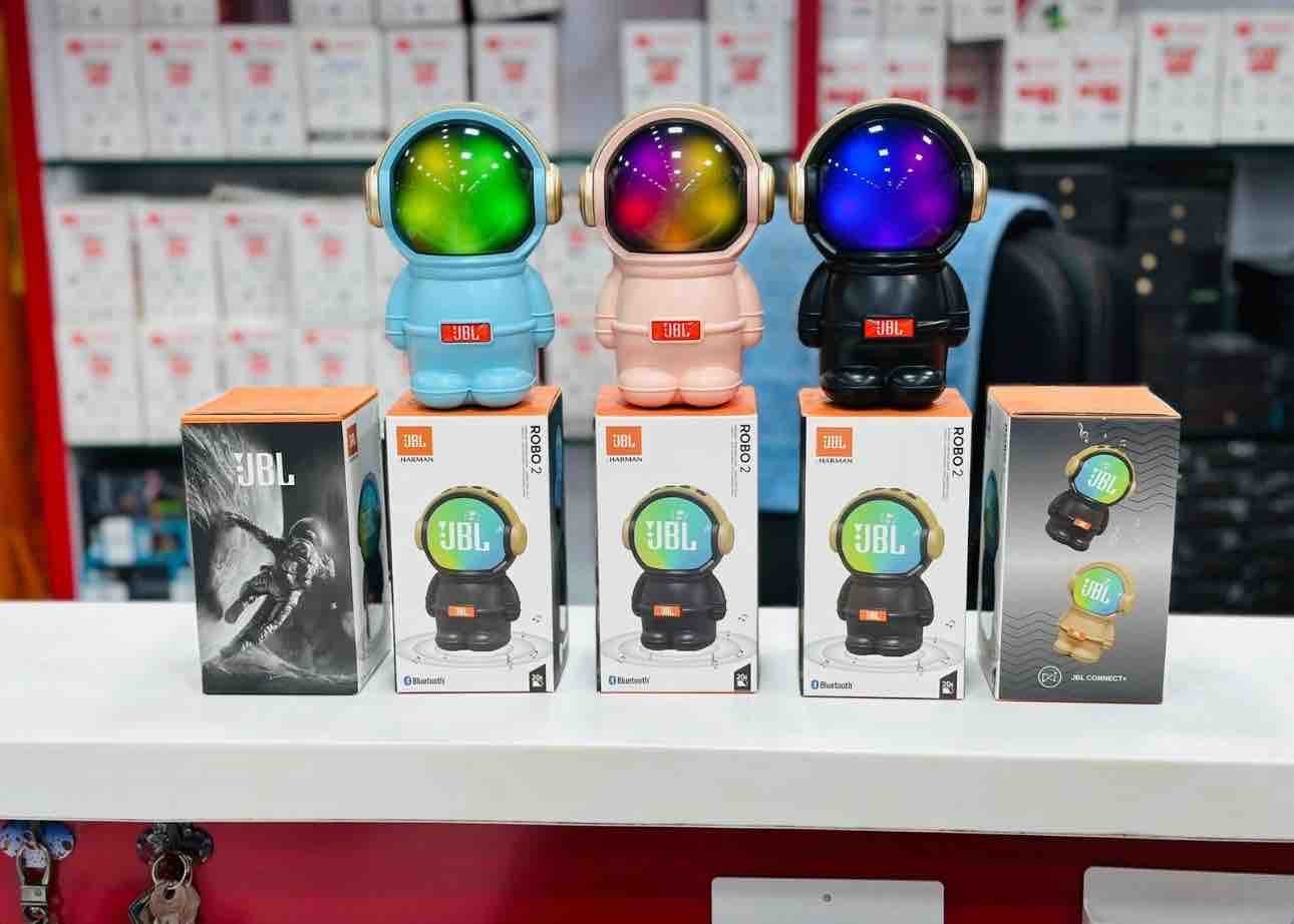 ROBO 2 Bluetooth light speaker imported quality 